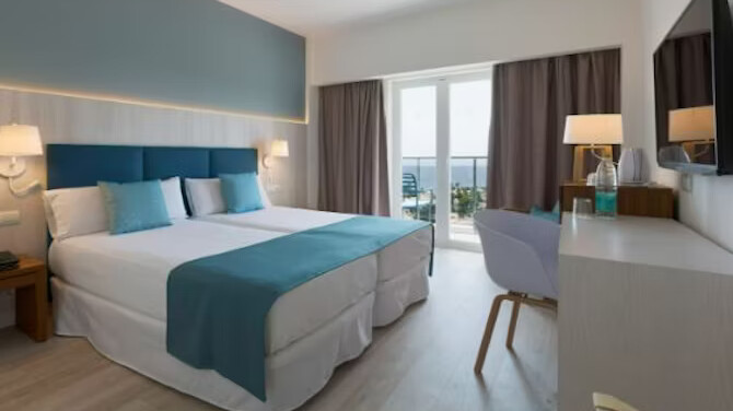 Double Superior Sea View High Floor